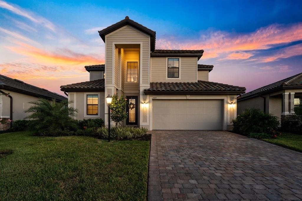 6523 Clairborne Lane - Photo 1