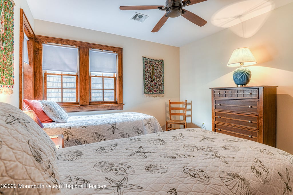 26 Atlantic Avenue - Photo 32
