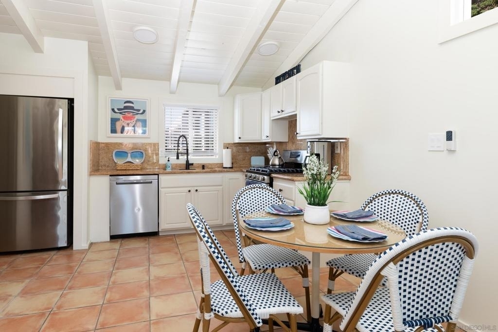110 8th St - Photo 25