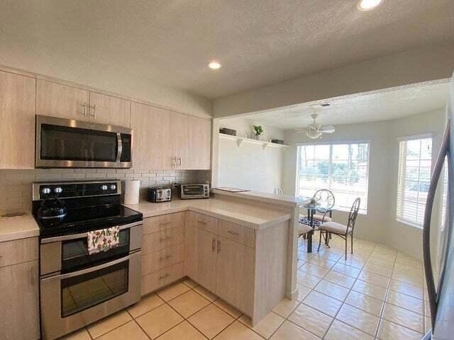 432 Desert Falls Drive N - Photo 2