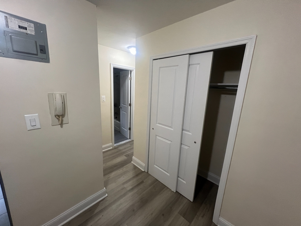 144-45 35th Avenue - Photo 4