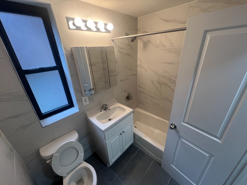 144-45 35th Avenue - Photo 7