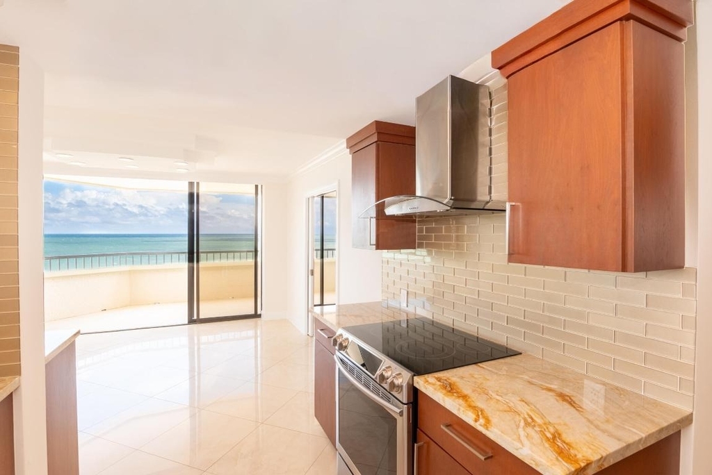 5070 N Ocean Drive - Photo 11