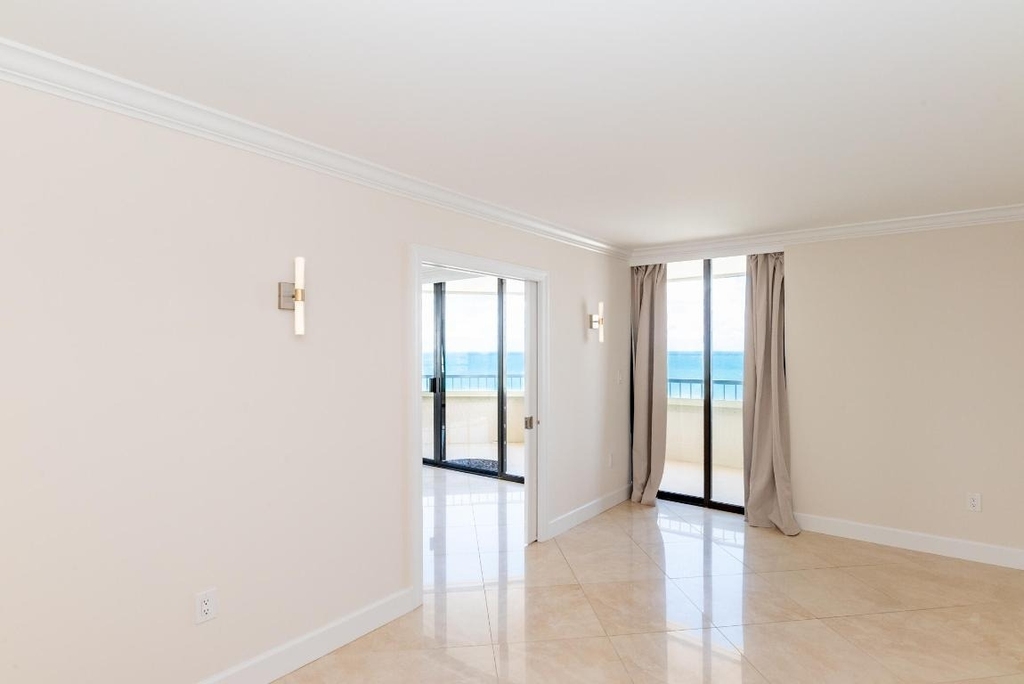 5070 N Ocean Drive - Photo 20