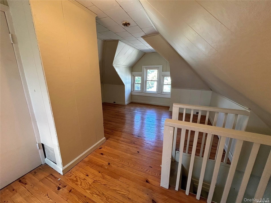 84 Walnut Street - Photo 3