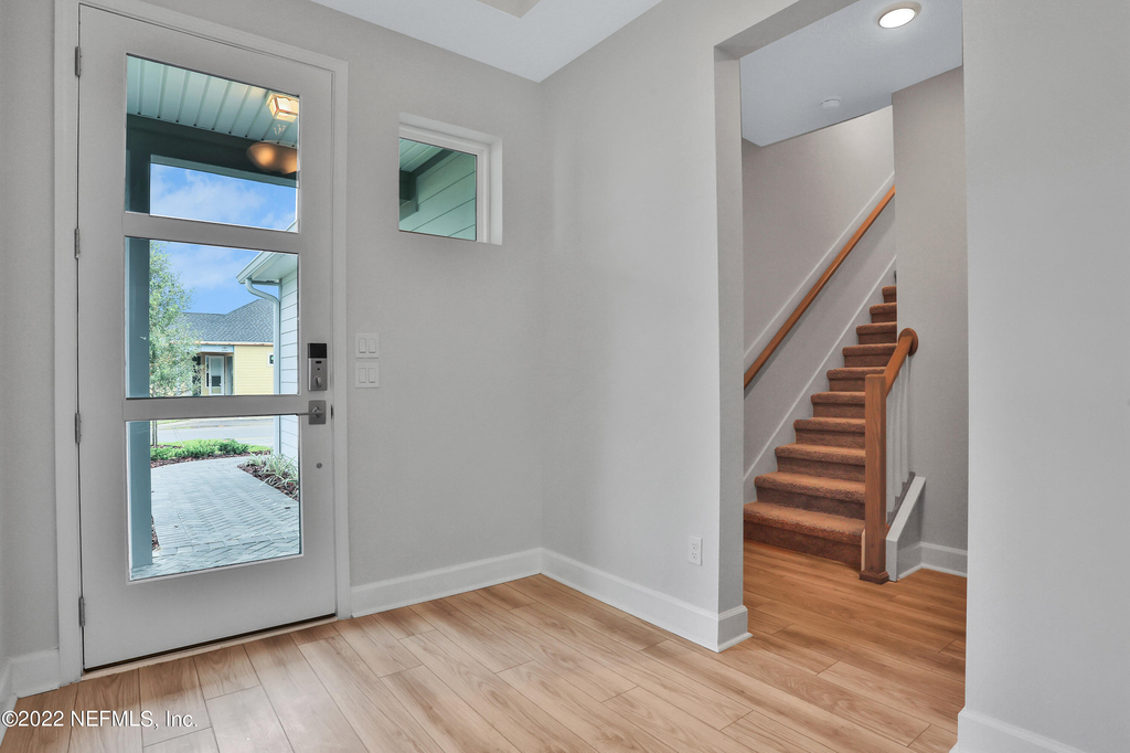 351 Millenia Drive - Photo 4
