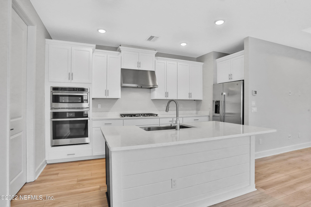 351 Millenia Drive - Photo 8