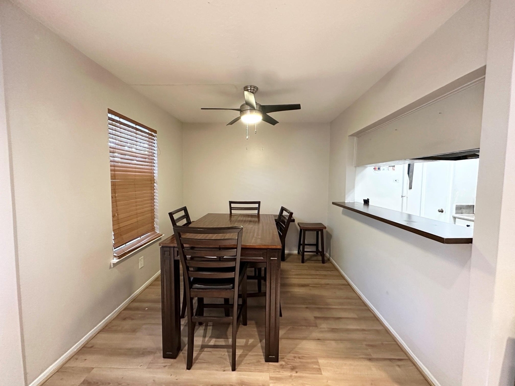 3224 Timmons Lane - Photo 2