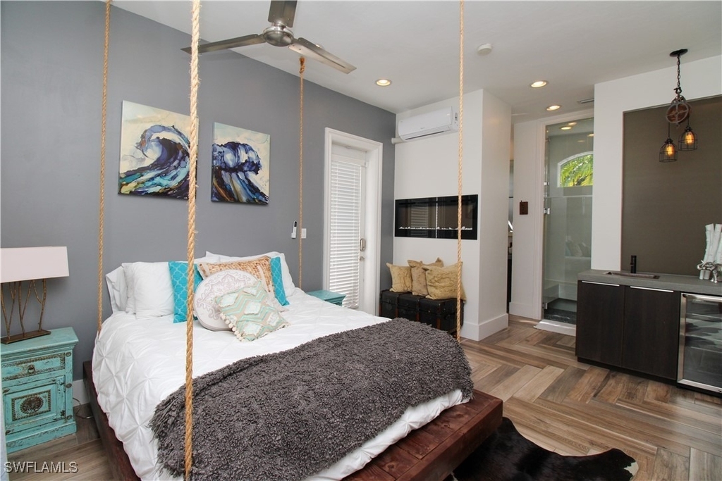 647 110th Avenue N - Photo 25