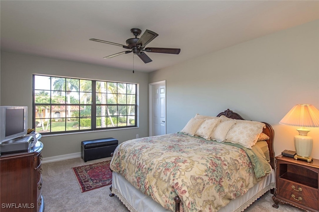 496 Flamingo Avenue - Photo 9