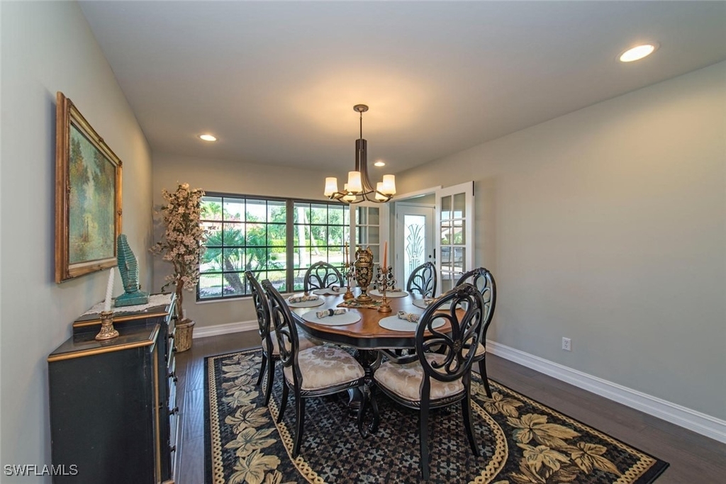 496 Flamingo Avenue - Photo 3