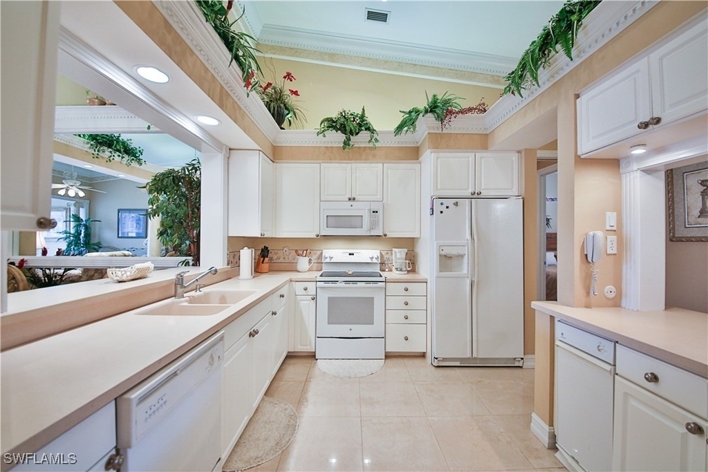 837 Sailaway Lane - Photo 5