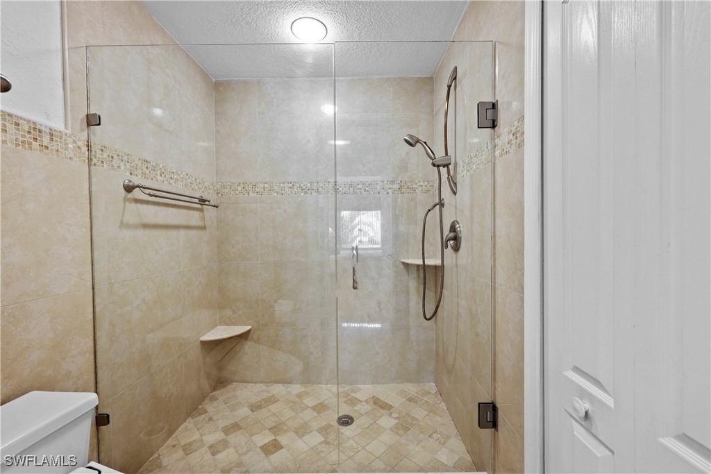 7622 Pebble Creek Circle - Photo 10