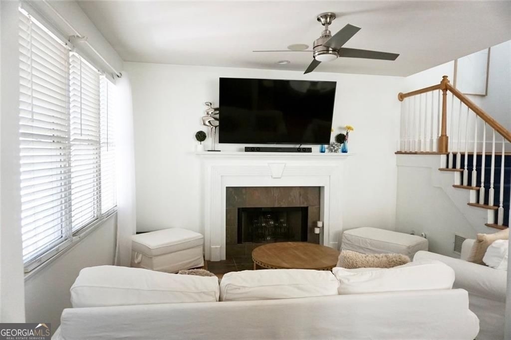 85 Hammock Place Se - Photo 1