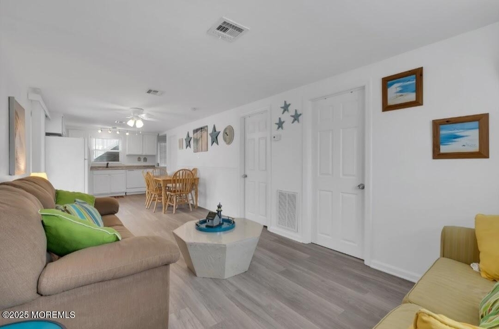 2020 Baltimore Avenue - Photo 5