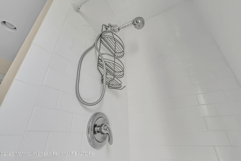 140 Idlewood Avenue - Photo 15