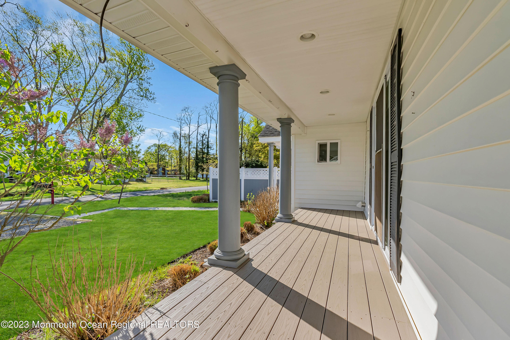 140 Idlewood Avenue - Photo 2