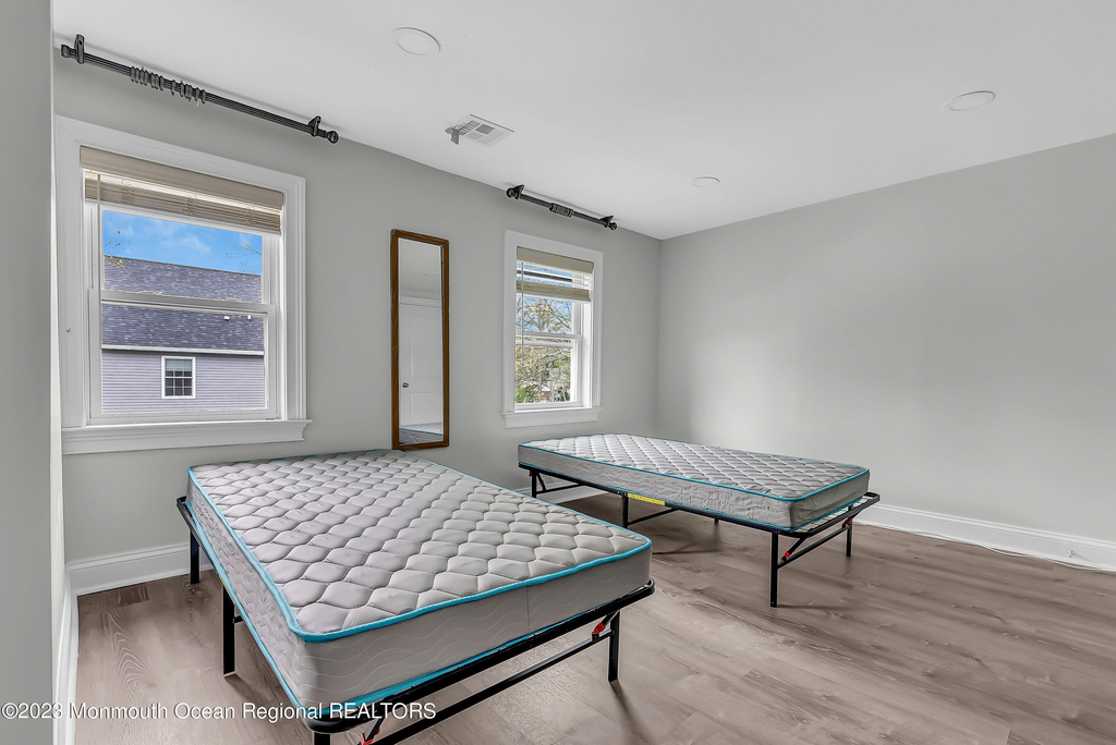140 Idlewood Avenue - Photo 17