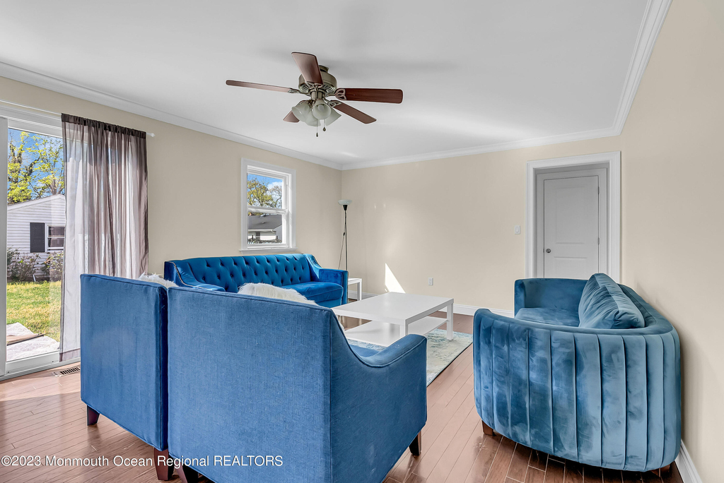 140 Idlewood Avenue - Photo 3