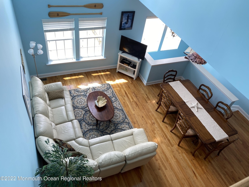 15 Sumner Avenue - Photo 8