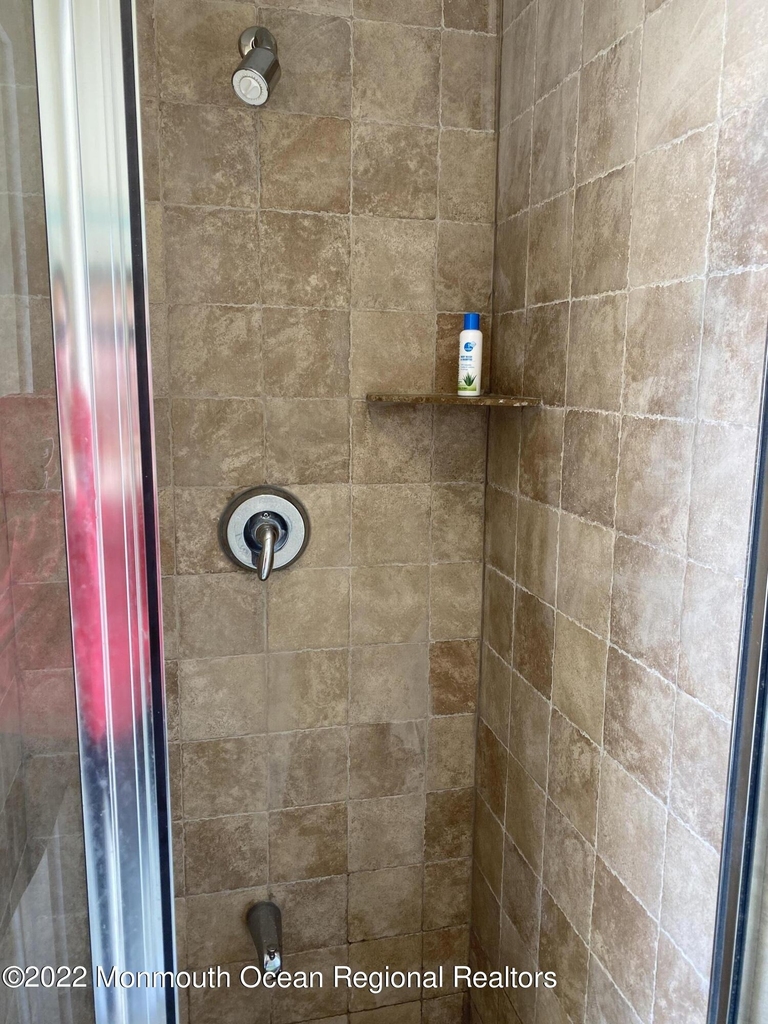 15 Sumner Avenue - Photo 22