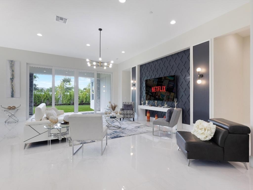 9124 Coral Isles Circle - Photo 0