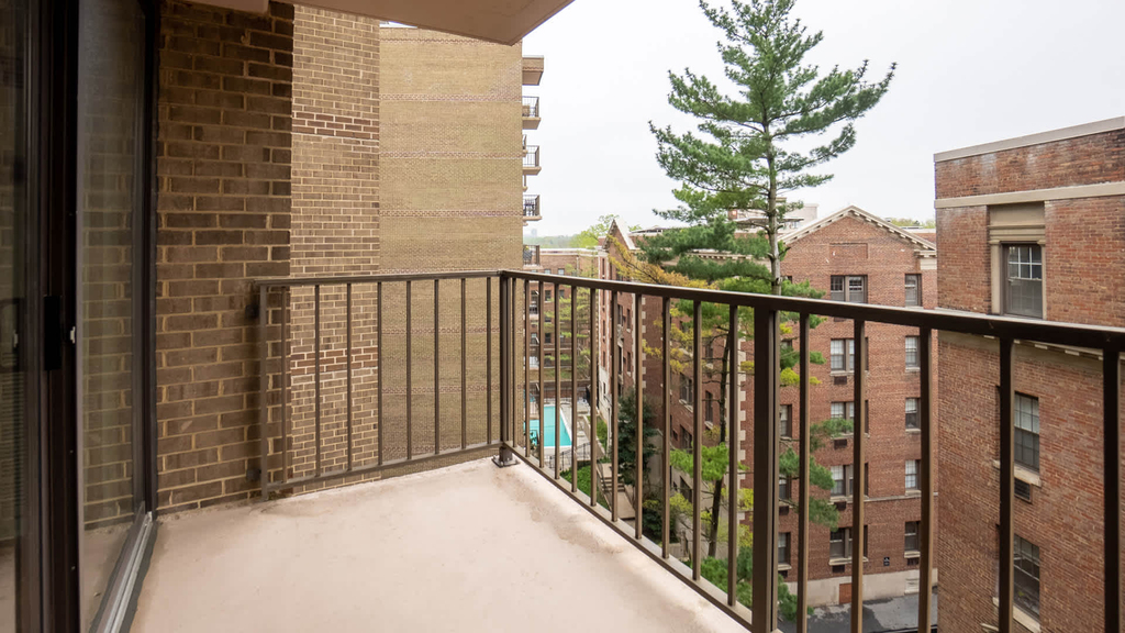 4850 Connecticut Ave. Nw - Photo 15