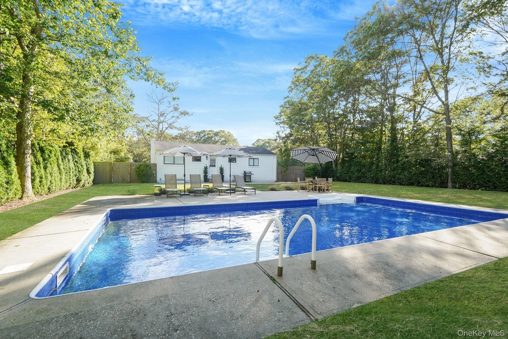 138 W Tiana Road - Photo 13