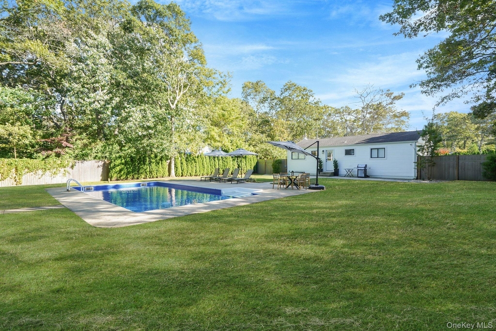 138 W Tiana Road - Photo 17