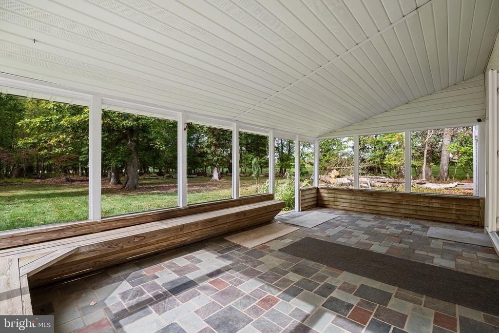 601 Cathcart Road - Photo 29