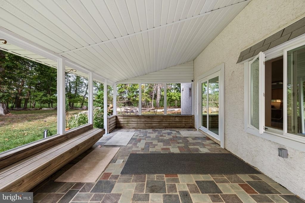 601 Cathcart Road - Photo 30
