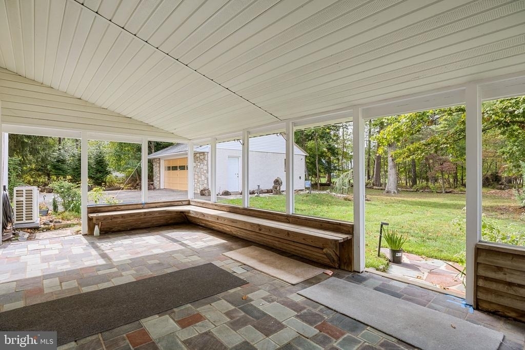 601 Cathcart Road - Photo 28