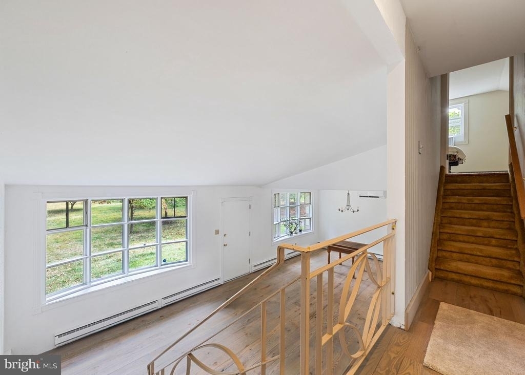 601 Cathcart Road - Photo 10