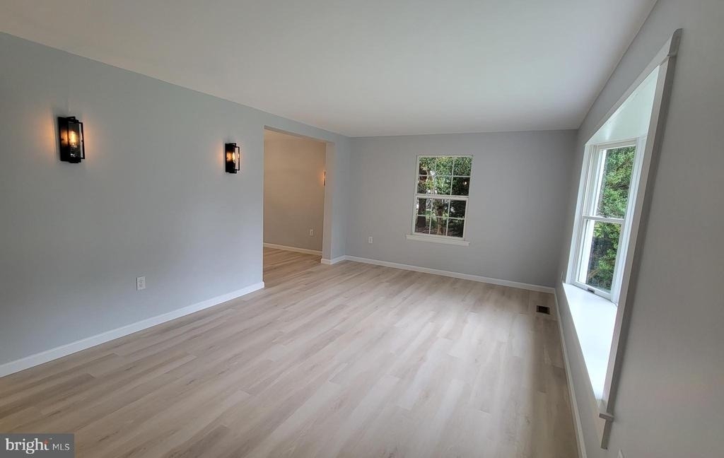 410 Spruce Street - Photo 5