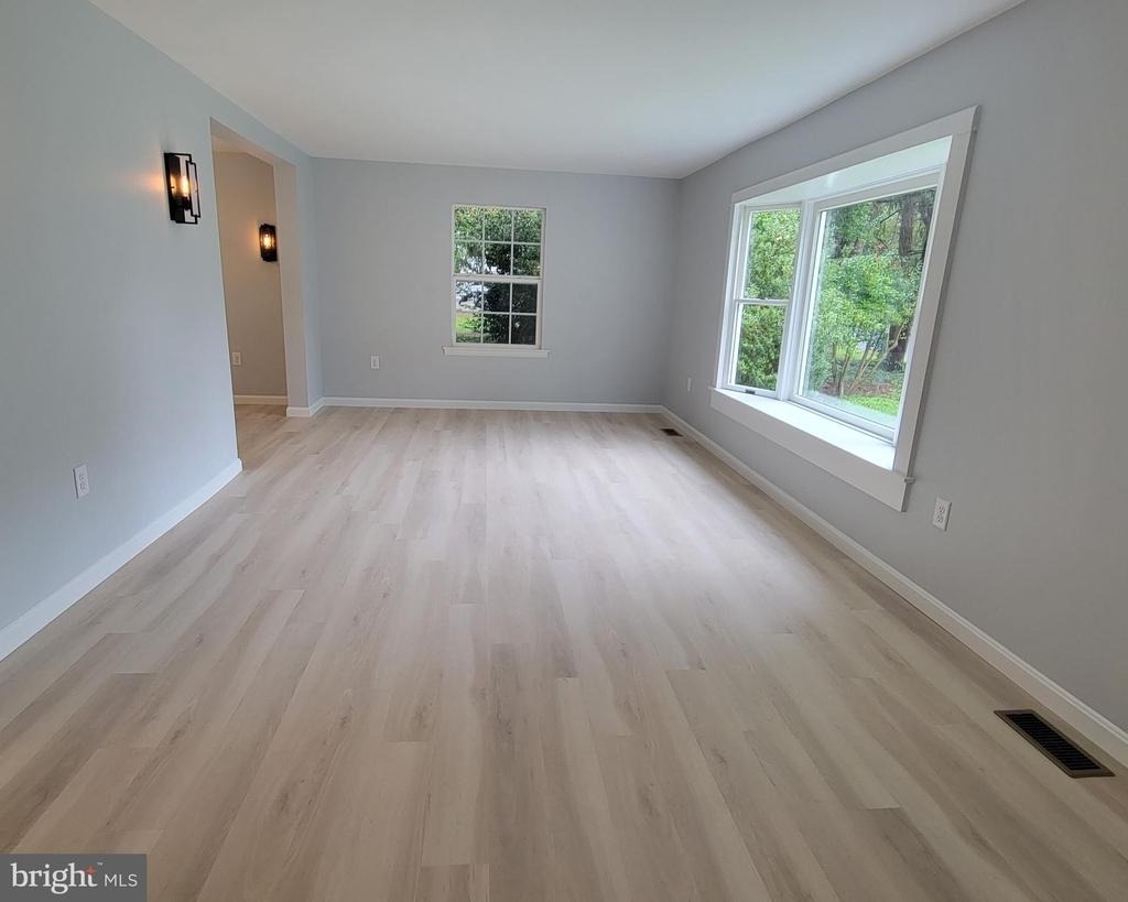 410 Spruce Street - Photo 6
