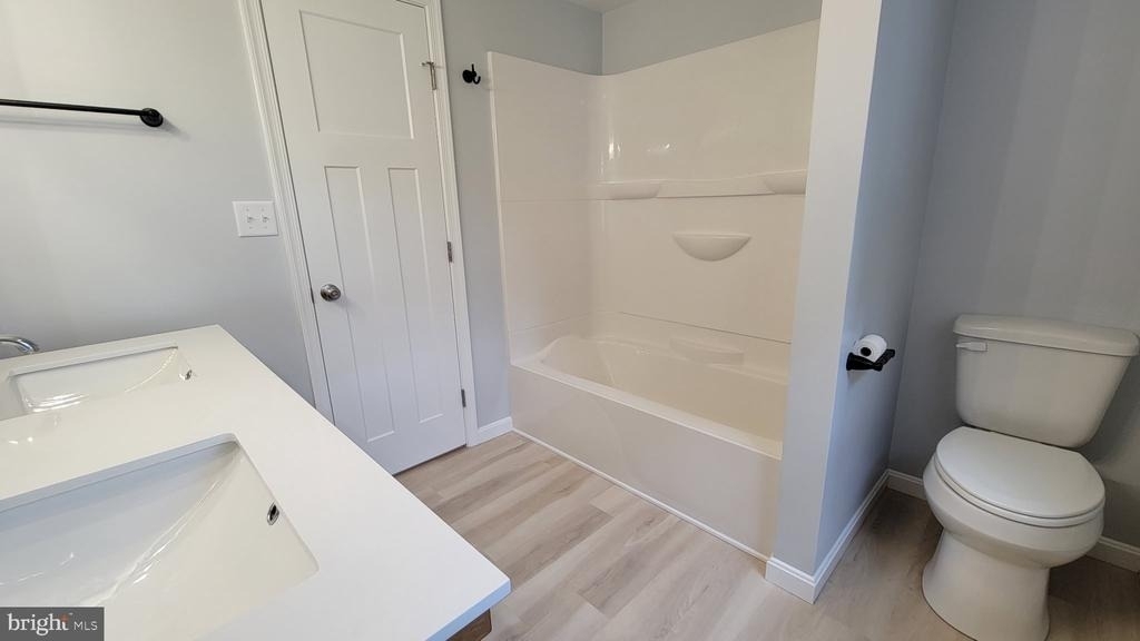 410 Spruce Street - Photo 11