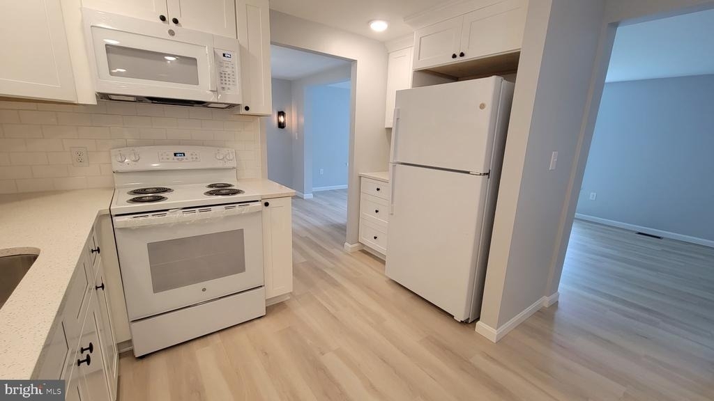 410 Spruce Street - Photo 9