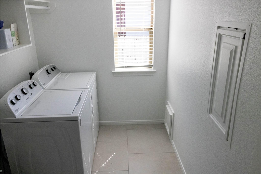 17023 Lexington Drive - Photo 20