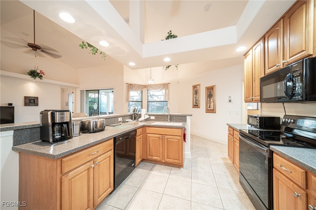 118 Se 23rd Place - Photo 12