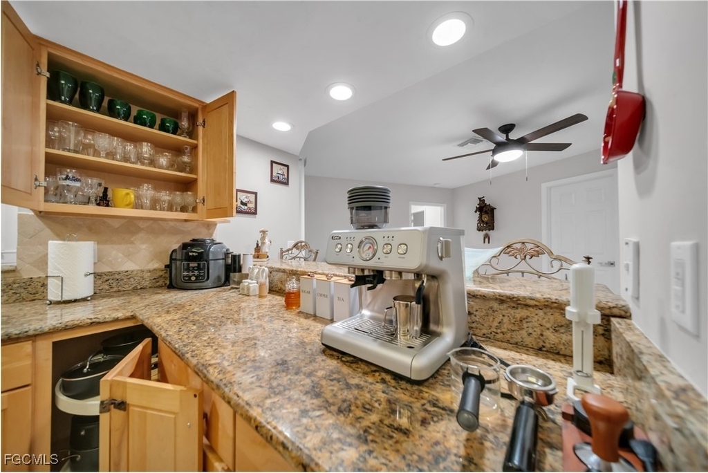 3746 Se 1st Place - Photo 18