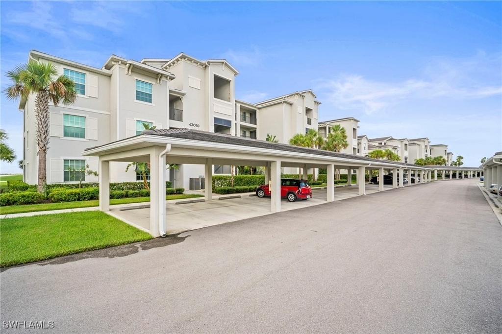 43010 Greenway Boulevard - Photo 32