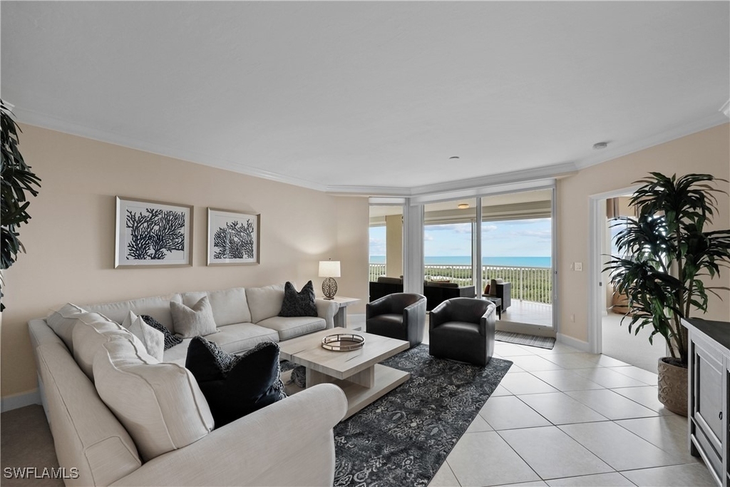 7117 Pelican Bay Boulevard - Photo 3