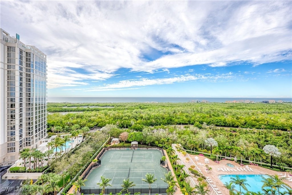 7117 Pelican Bay Boulevard - Photo 17