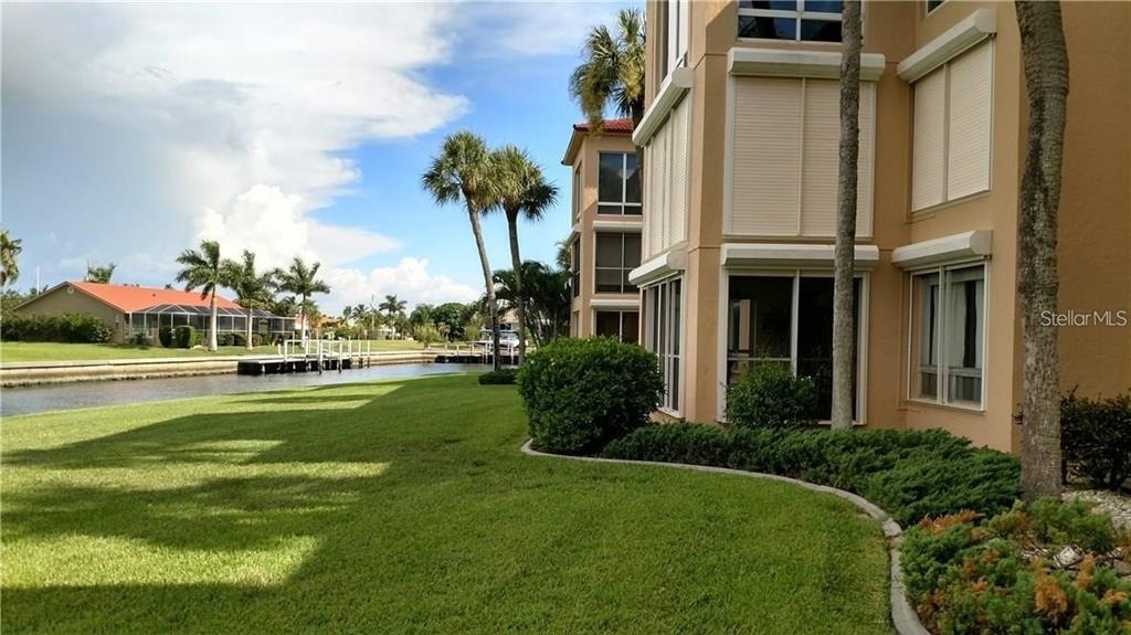 1 Colony Point Drive - Photo 2