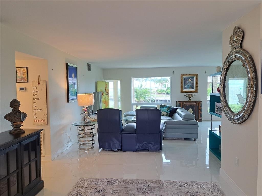 1 Colony Point Drive - Photo 8
