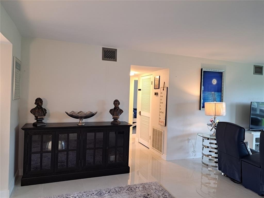 1 Colony Point Drive - Photo 10