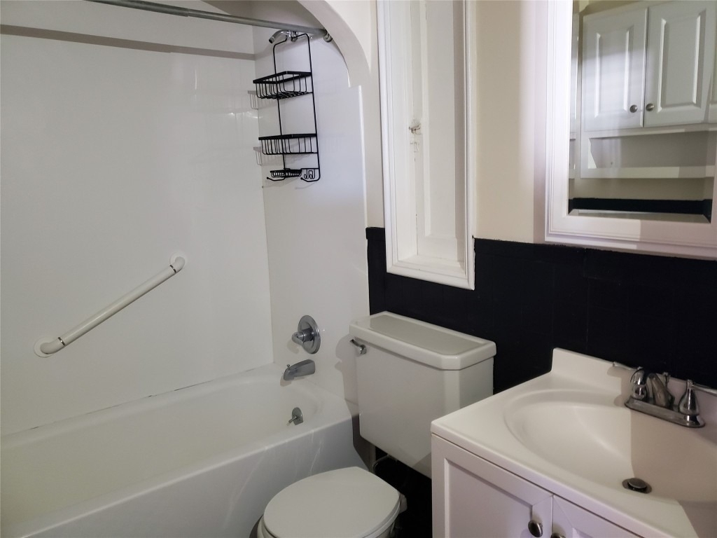 2602 North Street - Photo 6