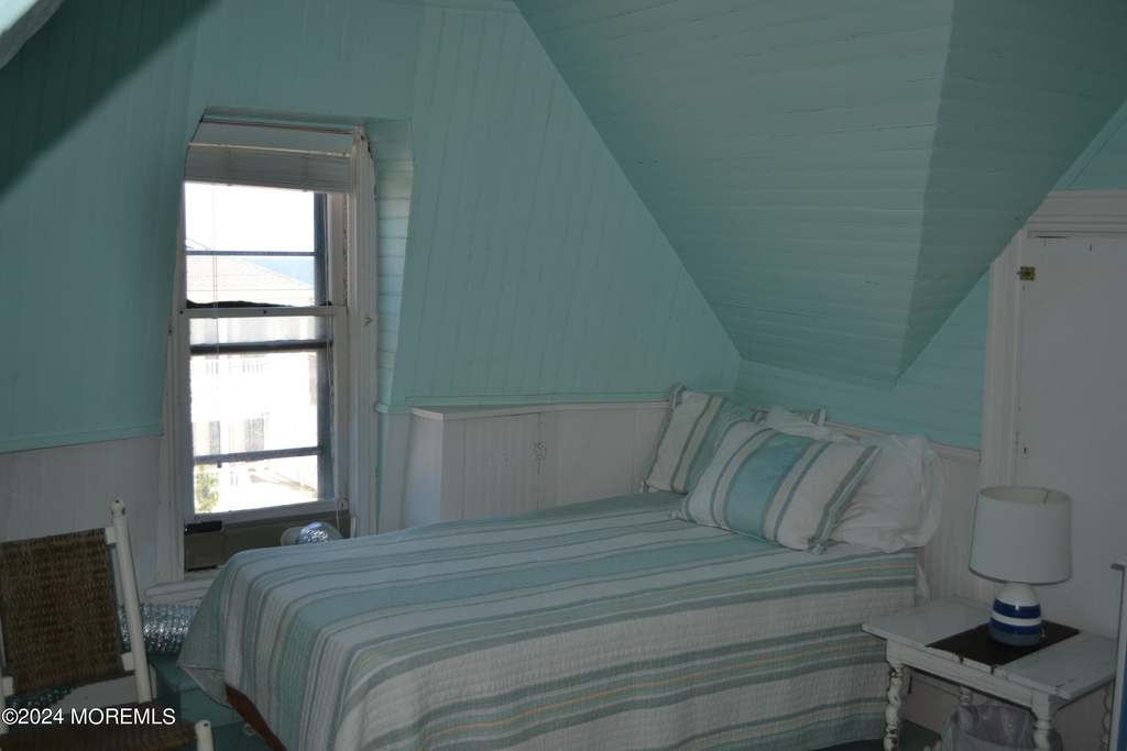 18 Bridge Avenue - Photo 15