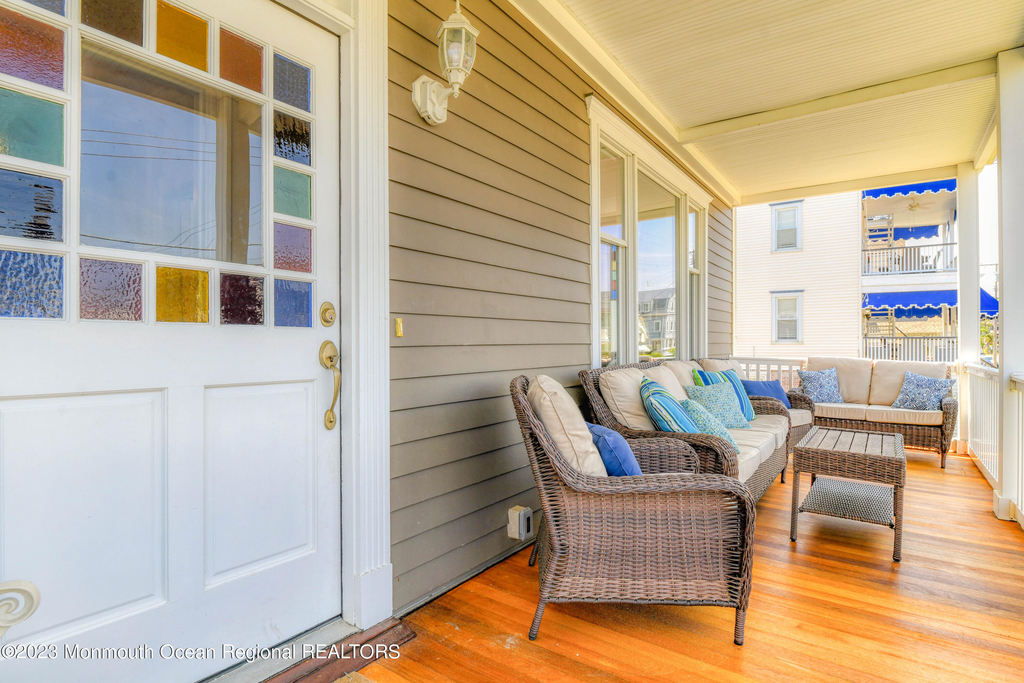 16 Abbott Avenue - Photo 3