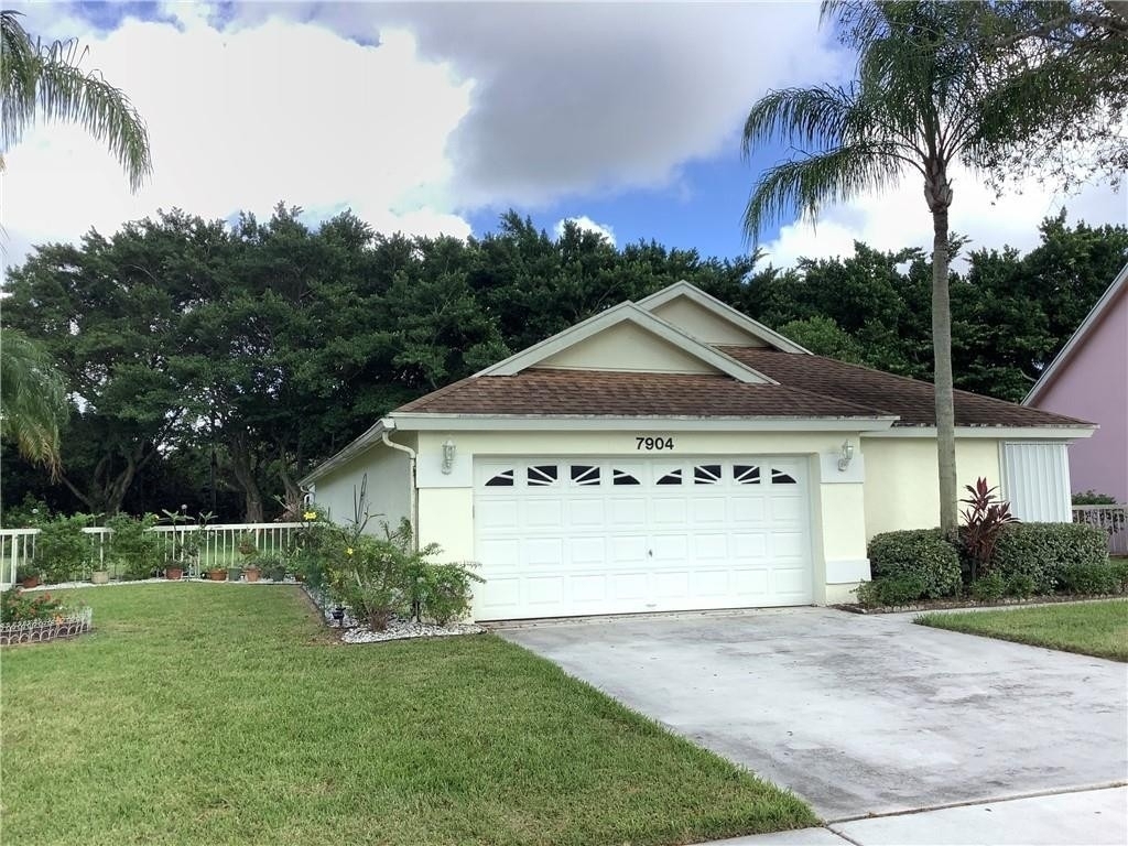 7904 Mansfield Hollow Road - Photo 1